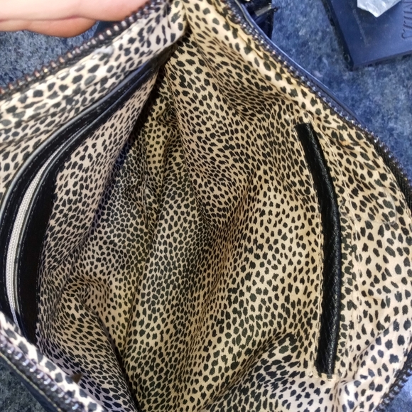 EXPRESS Wristlet - Picture 9 of 11